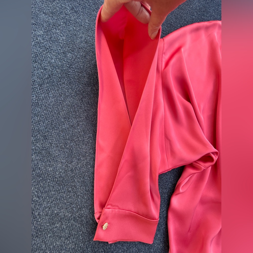 St. John Liquid Satin Blouse with Dramatic  Sleeves Crystal Buttons Coral Large - Picture 9 of 16